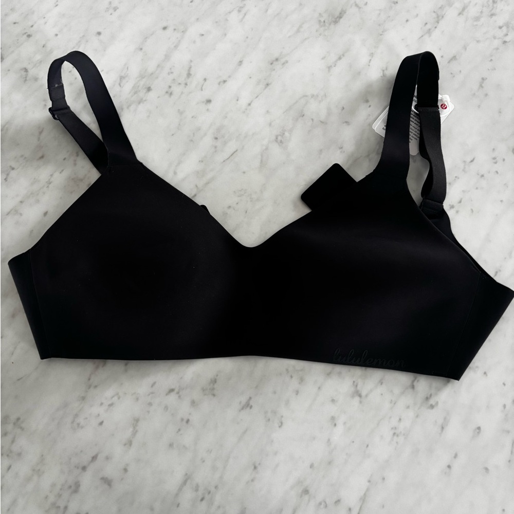 NWT lululemon hold true bra